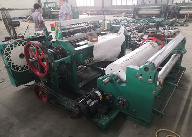 6-40 Mesh Heavy Duty Automatic Wire Mesh Machine Corrosion Resistance