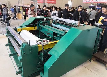 PLC Control Wire Mesh Manufacturing Machine , Automatic Crimped Wire Mesh Machine